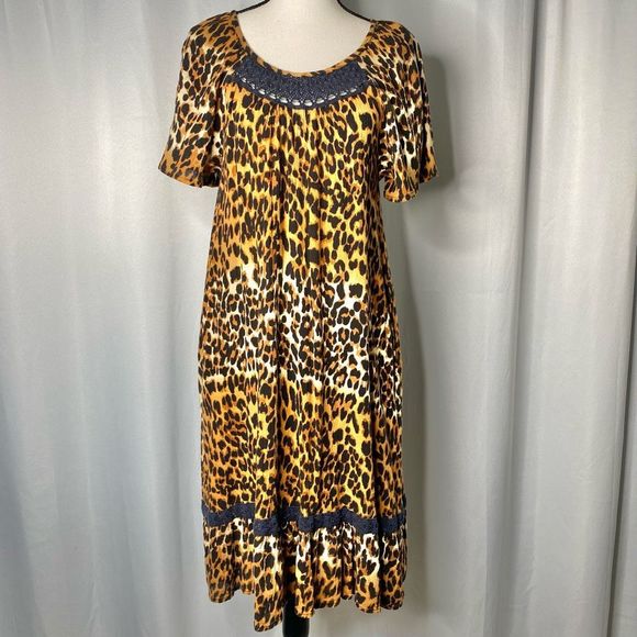 Phases Dresses & Skirts - Phases Vintage House Dress Animal Print Size Small